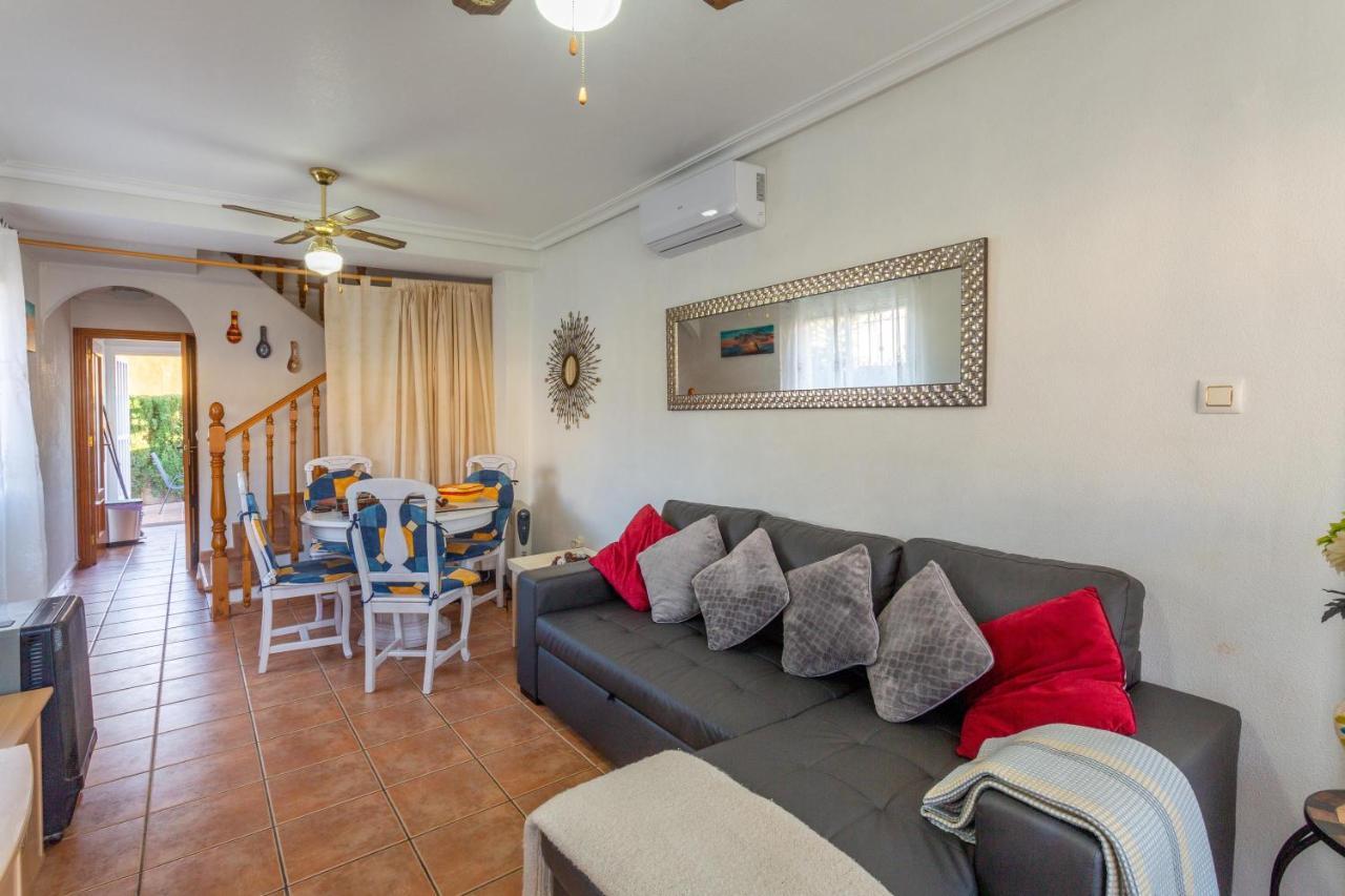Вилла Pool-Side Townhouse In Cabo Roig Ориуэла Экстерьер фото