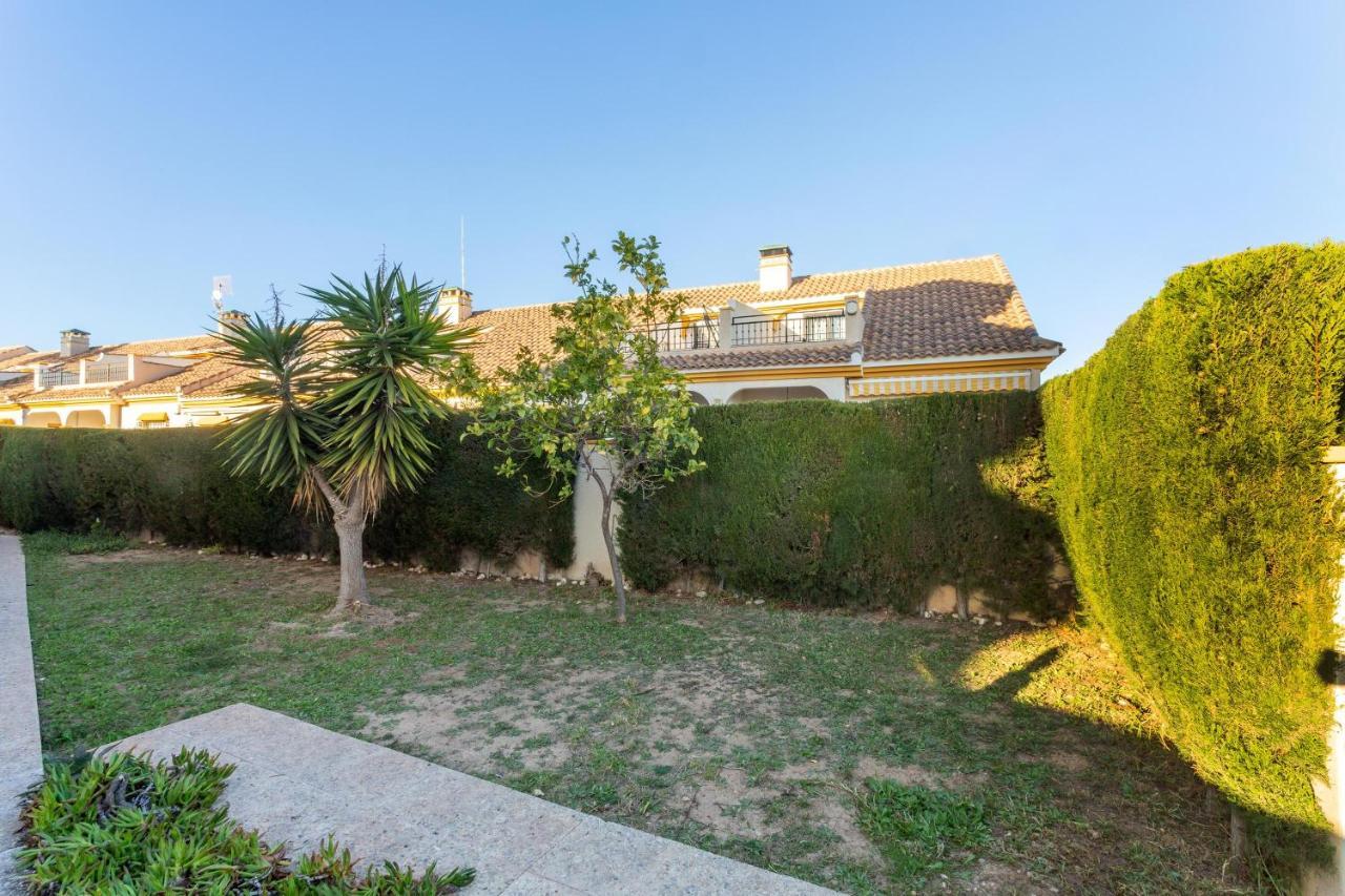 Вилла Pool-Side Townhouse In Cabo Roig Ориуэла Экстерьер фото